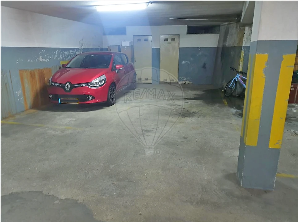 Apartamento T2 para Venda em Mafamude e Vilar do Paraíso Foto 17