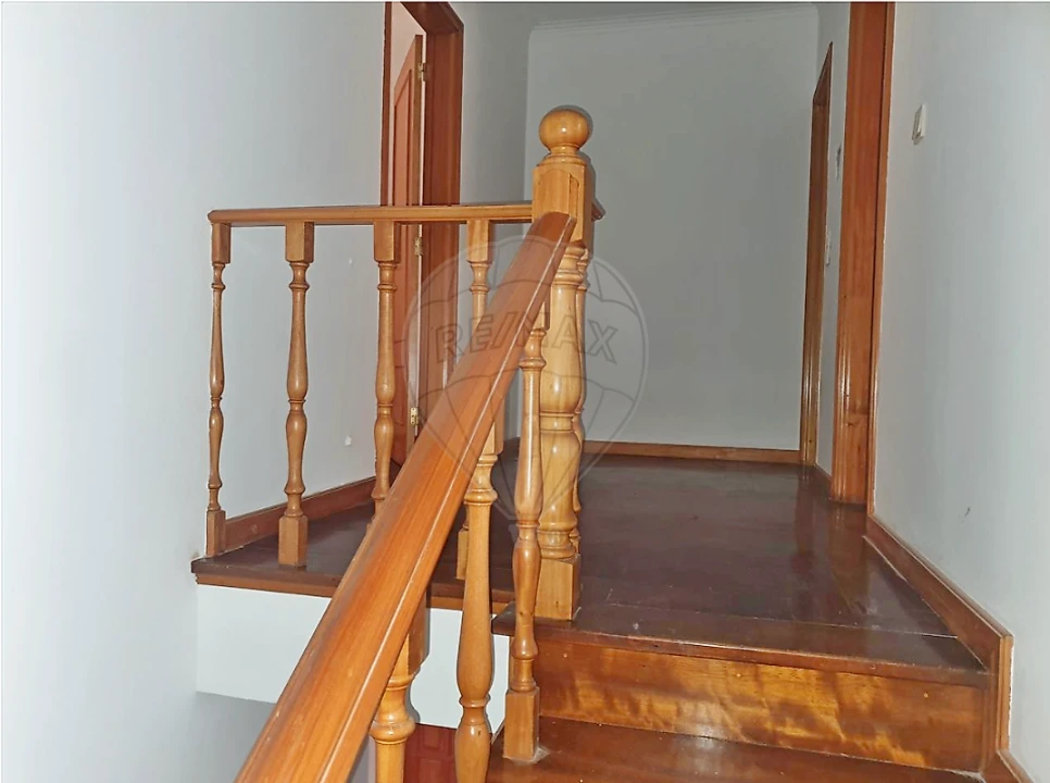 Apartamento T2 para Venda em Mafamude e Vilar do Paraíso Foto 7