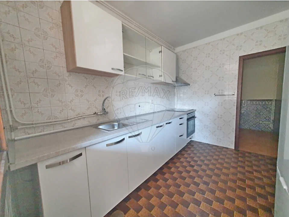 Apartamento T1 para Venda em Mafamude e Vilar do Paraíso Foto 5