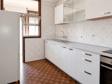 Apartamento T1 para Venda em Mafamude e Vilar do Paraíso