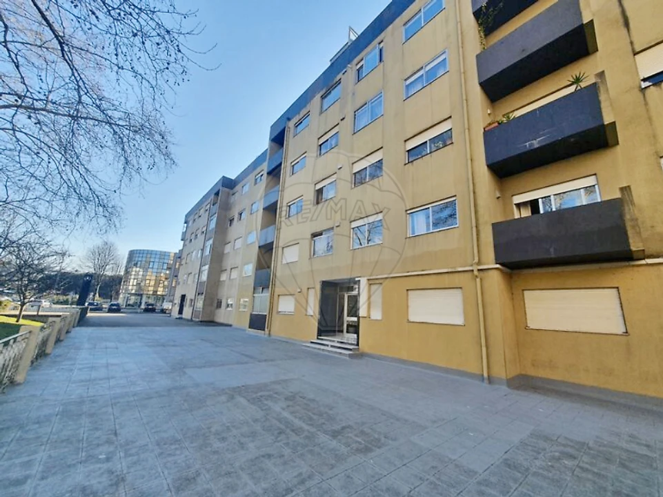 Apartamento T1 para Venda em Mafamude e Vilar do Paraíso Foto 19