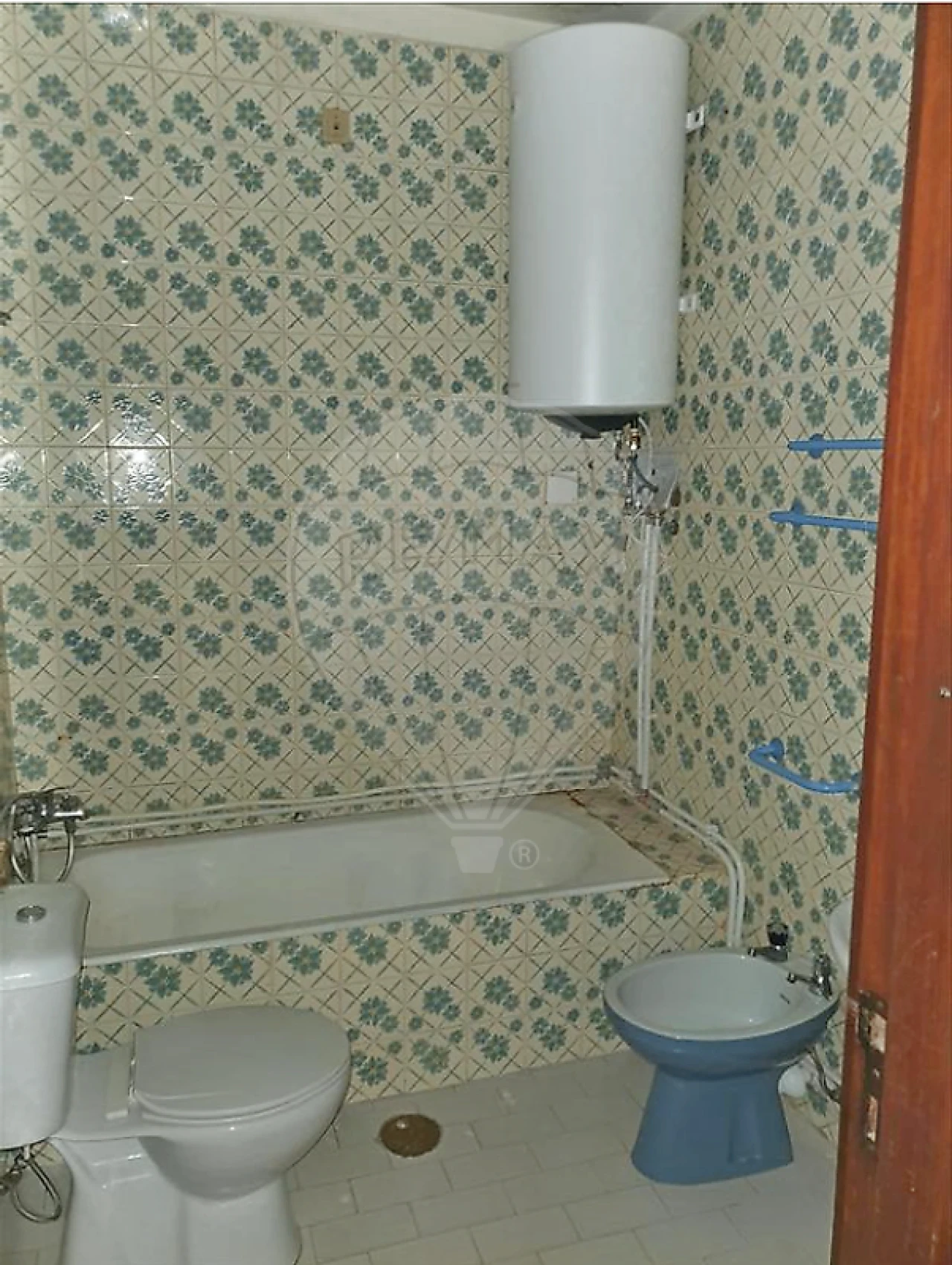 Apartamento T1 para Venda em Mafamude e Vilar do Paraíso Foto 17