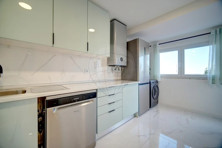 Moradia T3 para Arrendamento em Alverca do Ribatejo e Sobralinho Foto 8