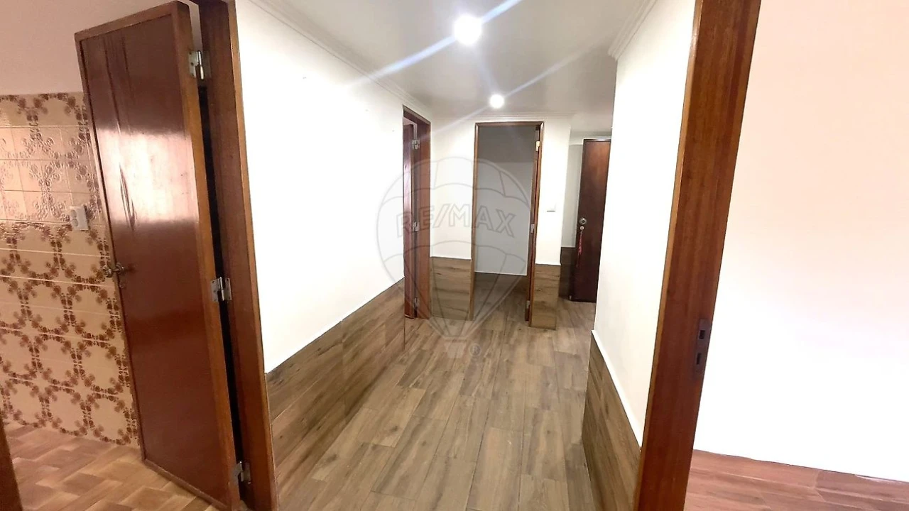 Apartamento T2 para Arrendamento em Cacém e São Marcos Foto 22