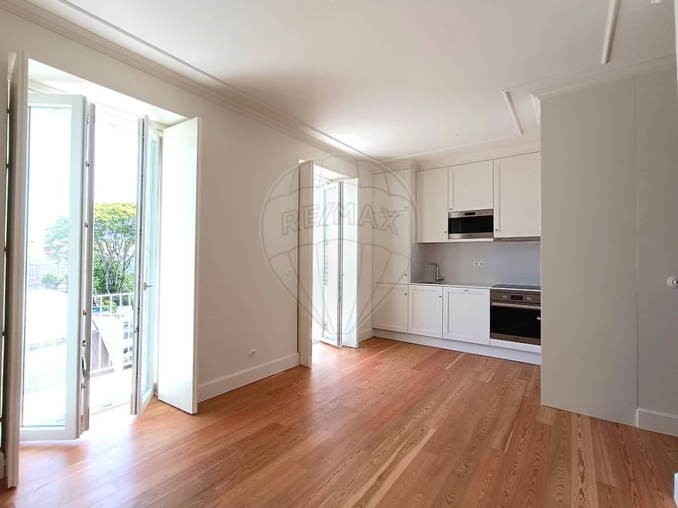 Apartamento T2 para Venda em Campo de Ourique Foto 18