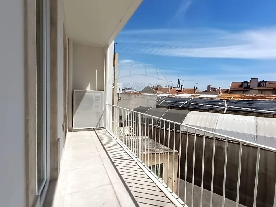 Apartamento T2 para Venda em Campo de Ourique Foto 14