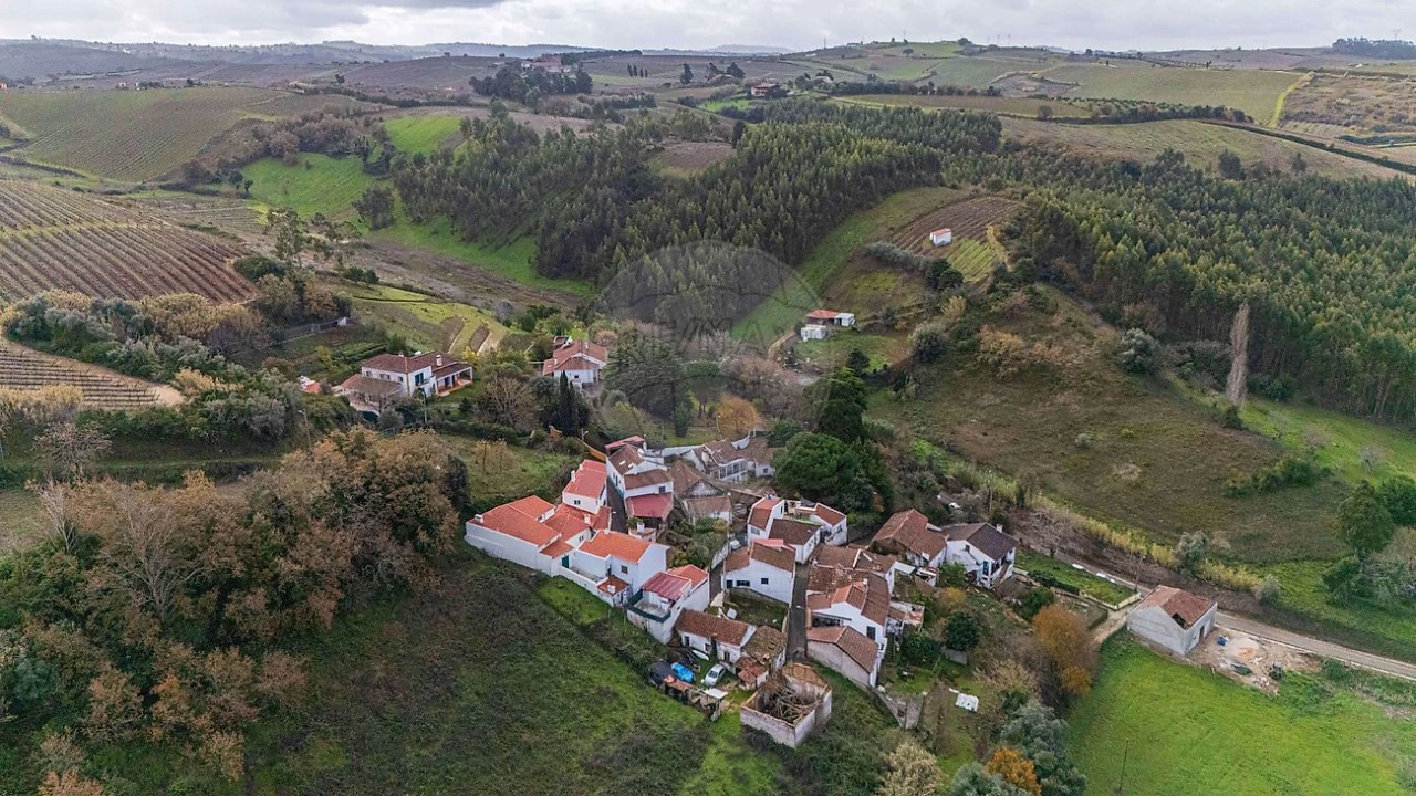 Moradia T2 para Venda em Aldeia Galega da Merceana e Aldeia Gavinha Foto 37