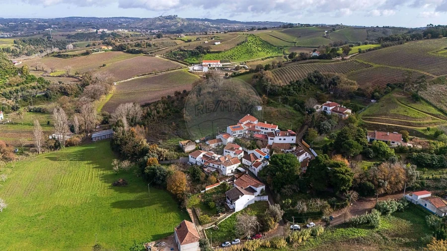 Moradia T2 para Venda em Aldeia Galega da Merceana e Aldeia Gavinha Foto 34
