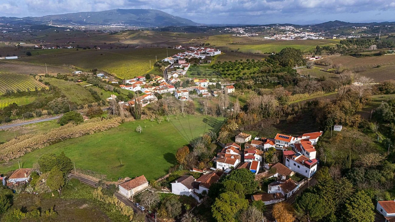 Moradia T2 para Venda em Aldeia Galega da Merceana e Aldeia Gavinha Foto 30
