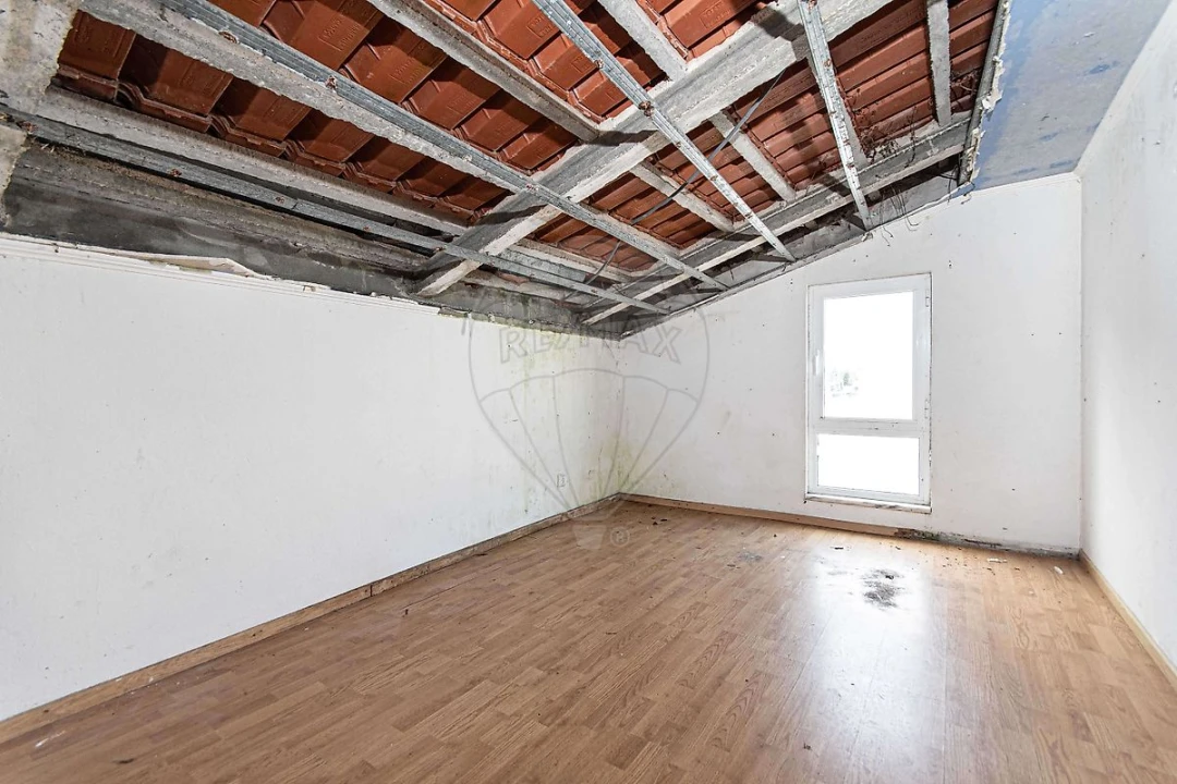 Moradia T2 para Venda em Aldeia Galega da Merceana e Aldeia Gavinha Foto 4