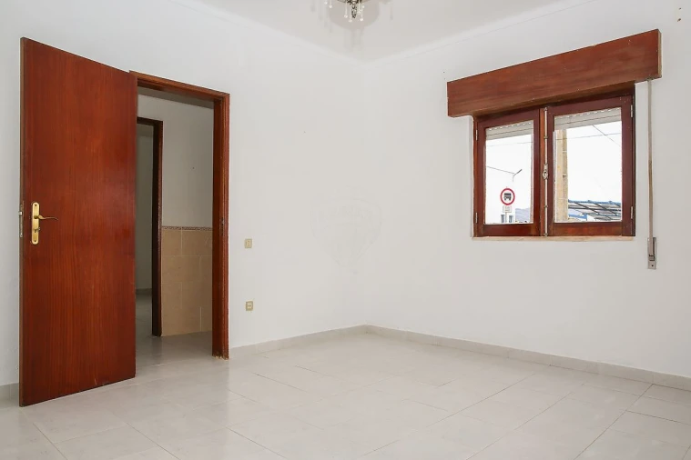 Moradia T2 para Venda em Aveiras de Cima Foto 21