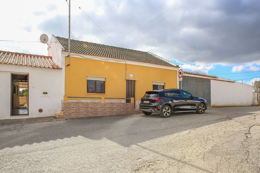 Moradia T2 para Venda em Aveiras de Cima Foto 1