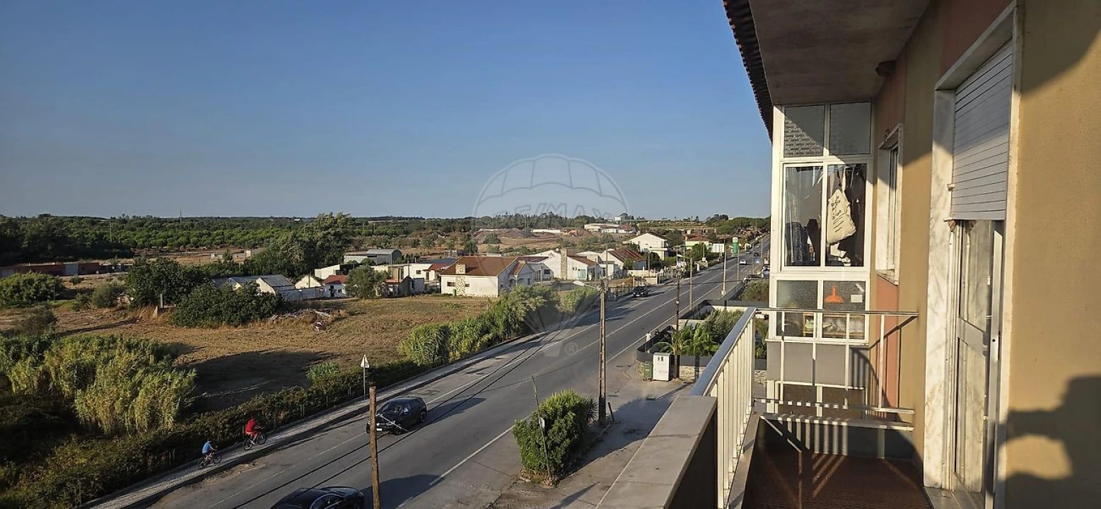 Apartamento T3 para Venda em Pegões Foto 1