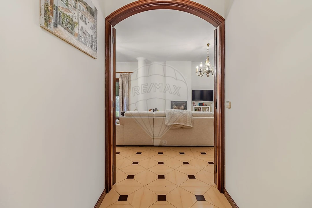 Moradia T3 para Venda em Arrifana Foto 10