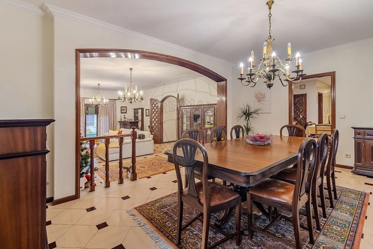 Moradia T3 para Venda em Arrifana Foto 15