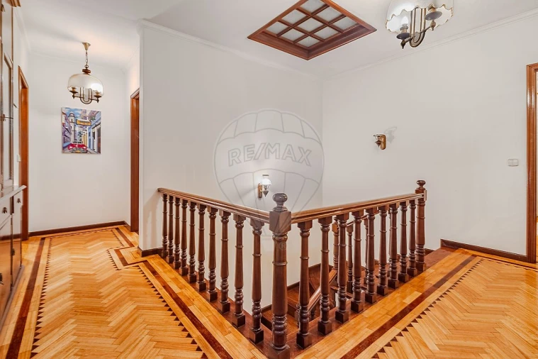 Moradia T3 para Venda em Arrifana Foto 18