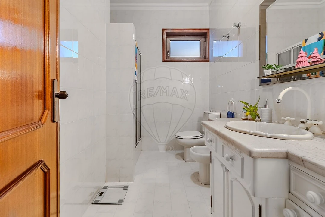 Moradia T3 para Venda em Arrifana Foto 22