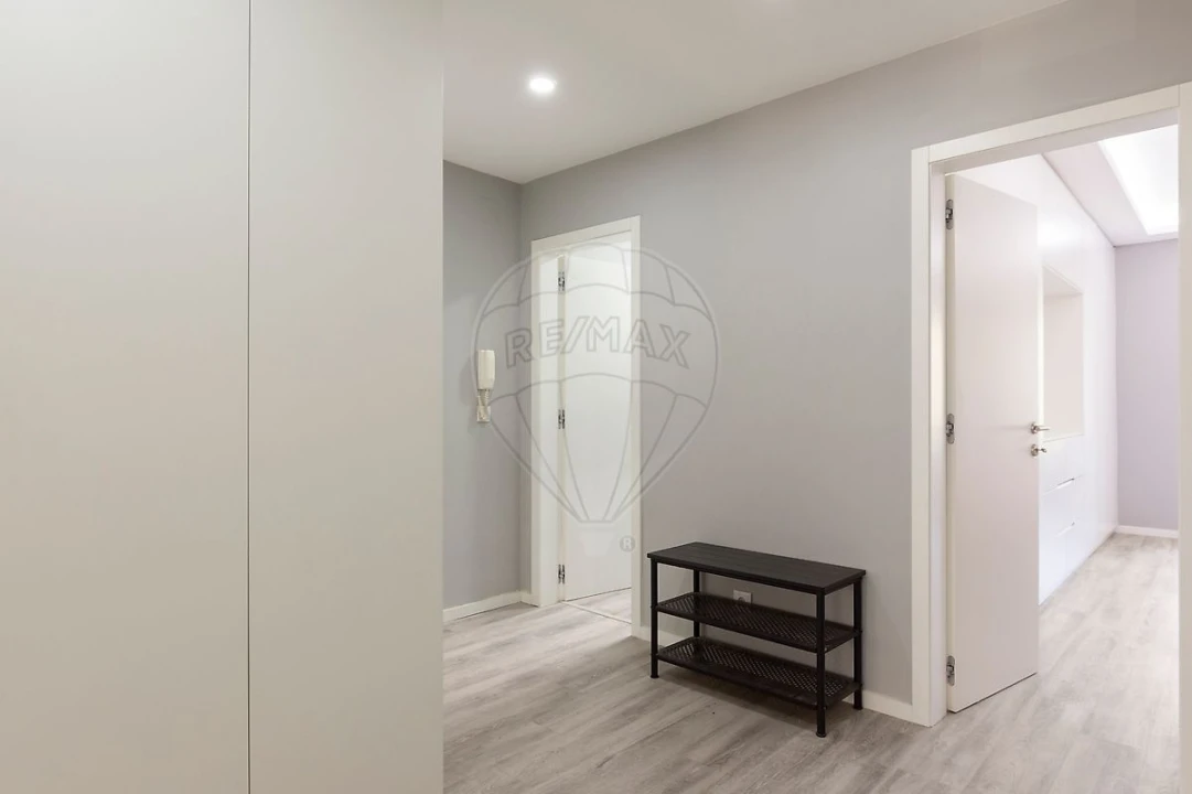 Apartamento T2 para Venda em Oeiras e São Julião da Barra, Paço de Arcos e Caxias Foto 5