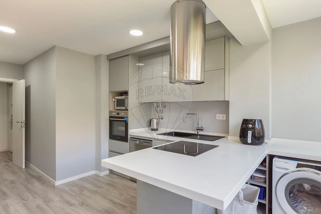 Apartamento T2 para Venda em Oeiras e São Julião da Barra, Paço de Arcos e Caxias Foto 8