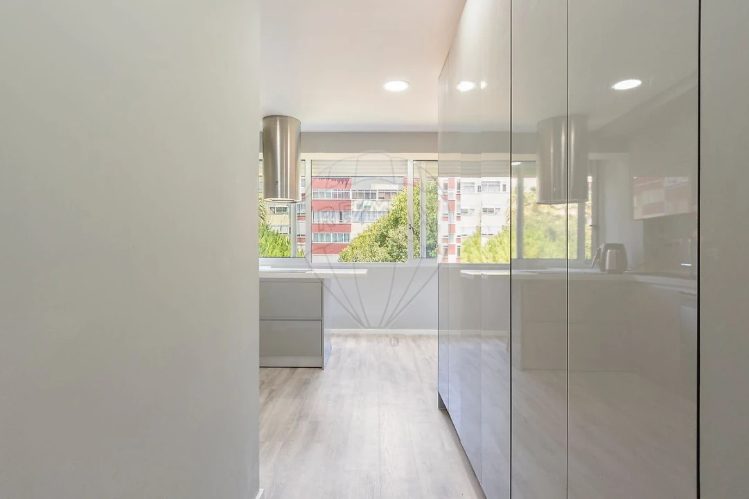 Apartamento T2 para Venda em Oeiras e São Julião da Barra, Paço de Arcos e Caxias Foto 6