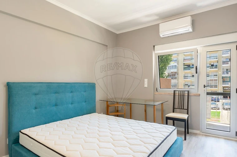 Apartamento T2 para Venda em Oeiras e São Julião da Barra, Paço de Arcos e Caxias Foto 9