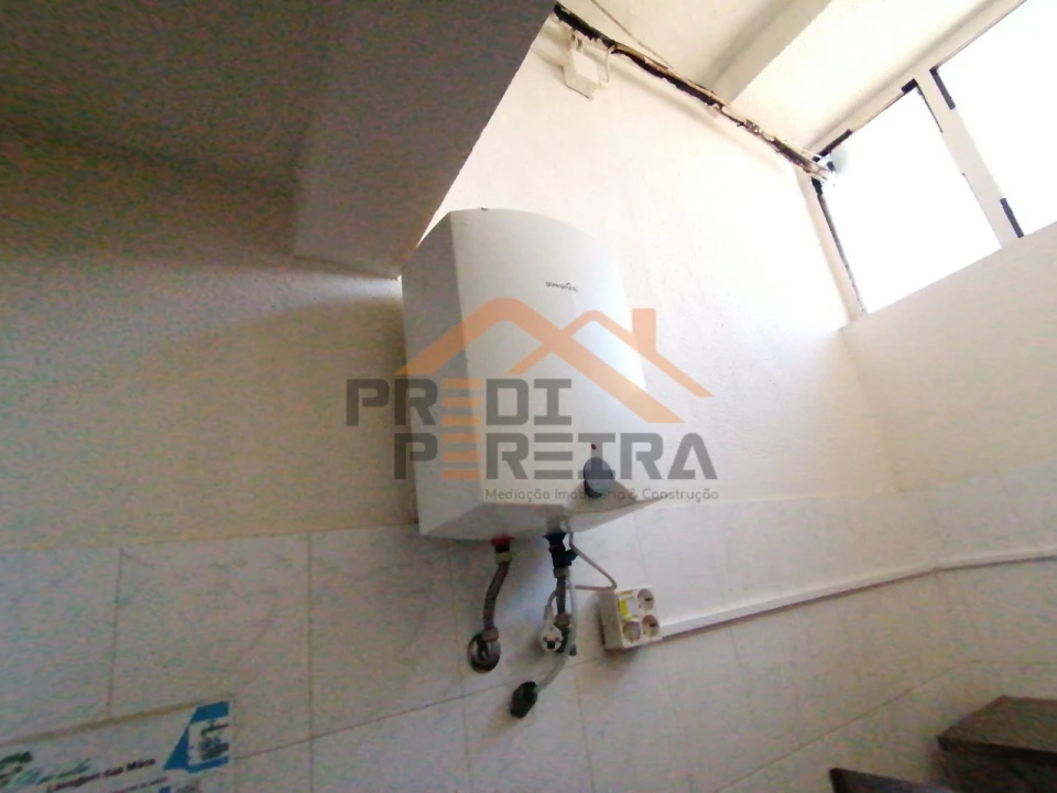 Loja para Venda em Odivelas Foto 9