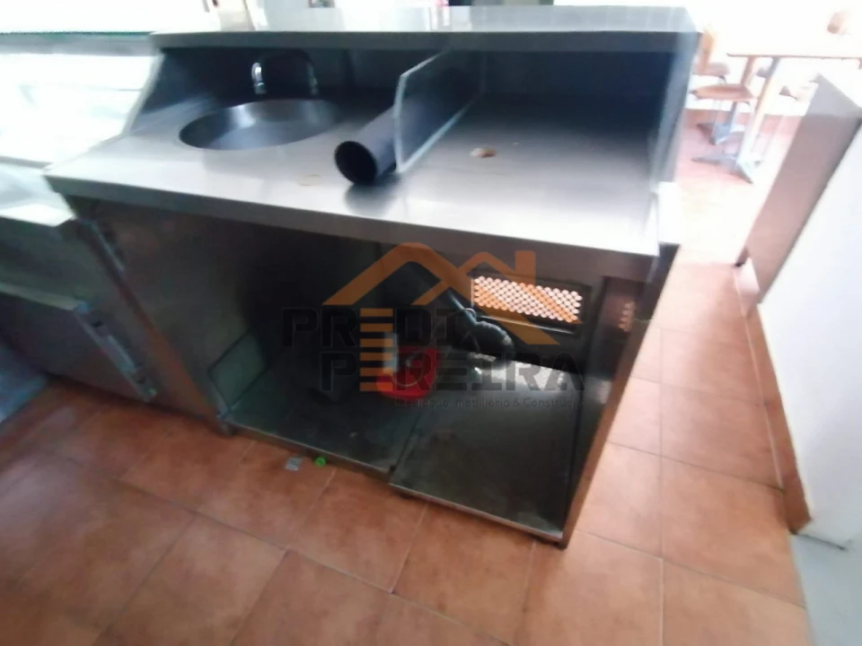 Loja para Venda em Odivelas Foto 12