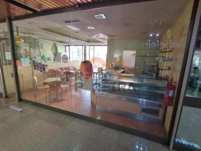 Loja para Venda em Odivelas Foto 5