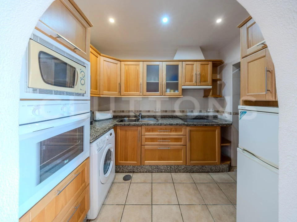 Moradia T1 para Venda em Quarteira Foto 12