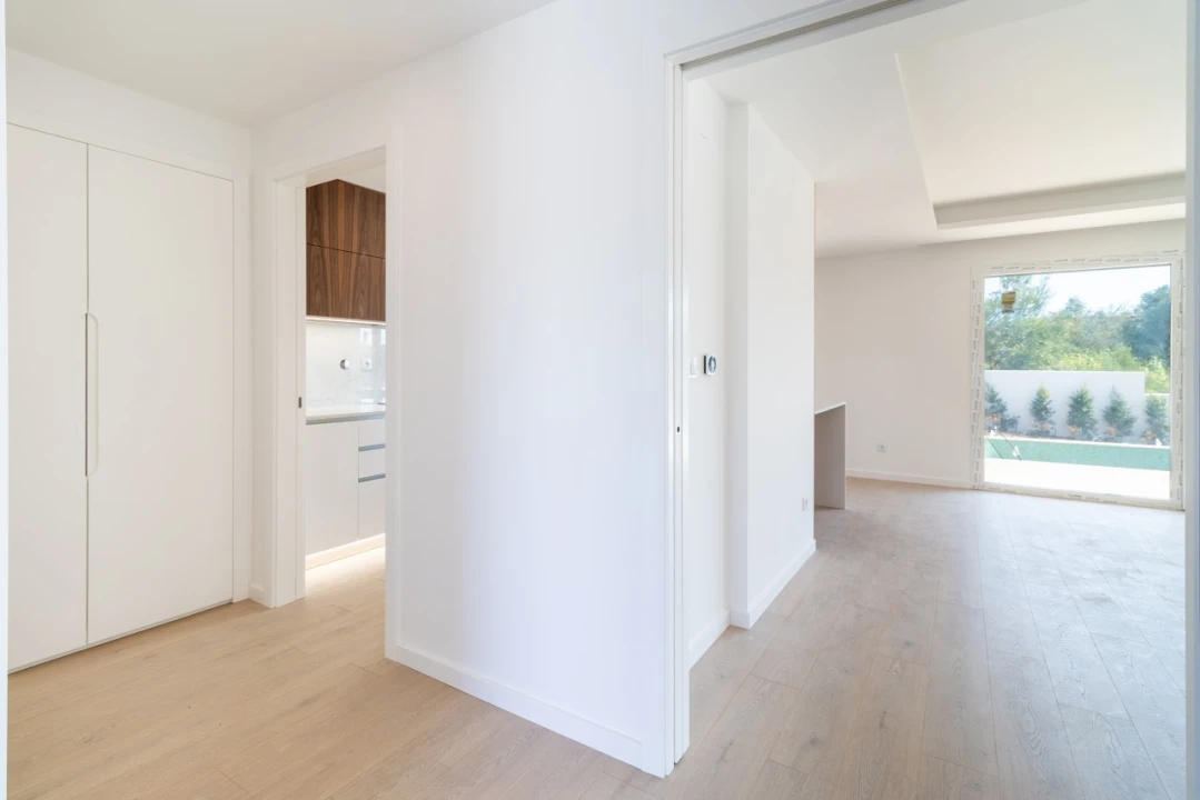 Moradia T4 para Venda em Alcabideche Foto 27