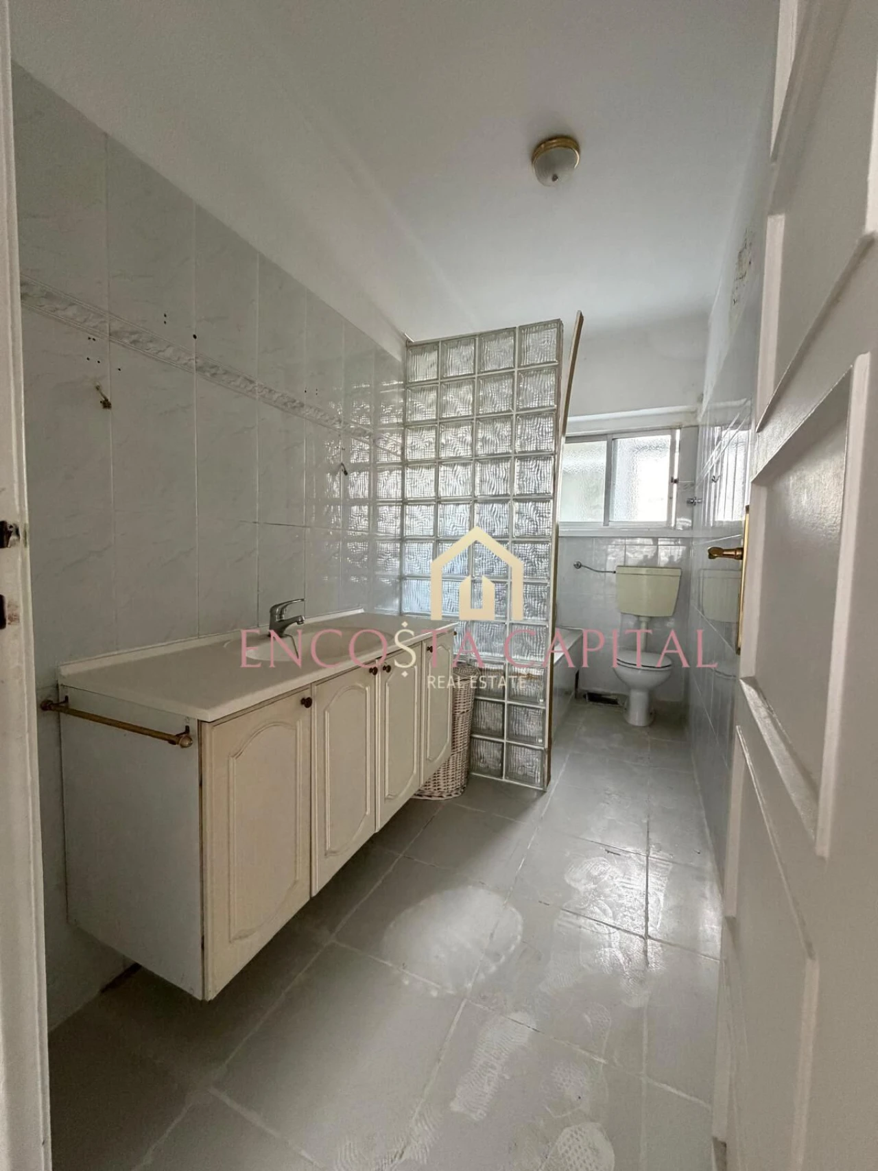Apartamento T3 para Venda em Sacavém e Prior Velho Foto 4