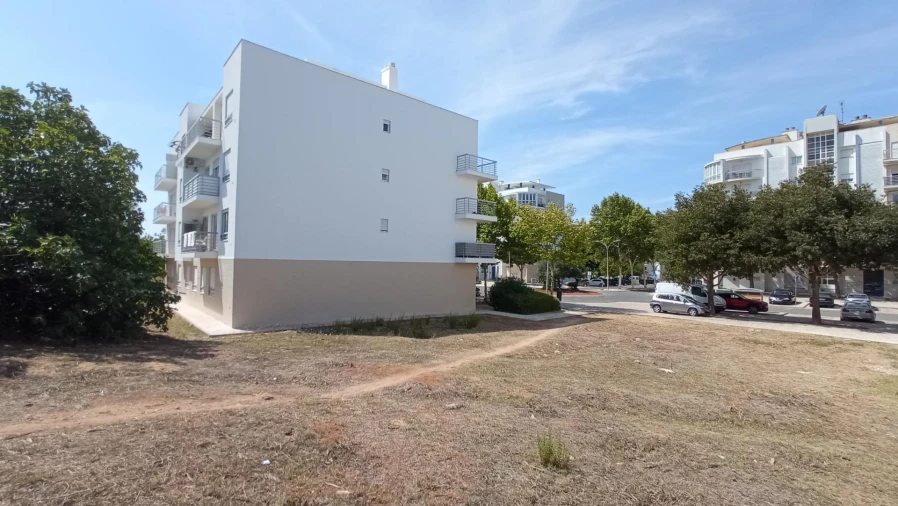 Apartamento T2 para Venda em Loule (São Clemente) Foto 17