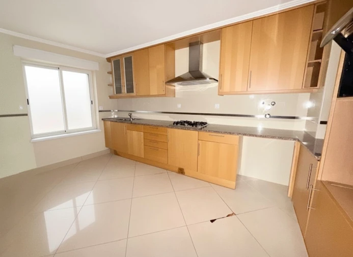 Apartamento T2 para Venda em Sande Vila Nova e Sande São Clemente Foto 5