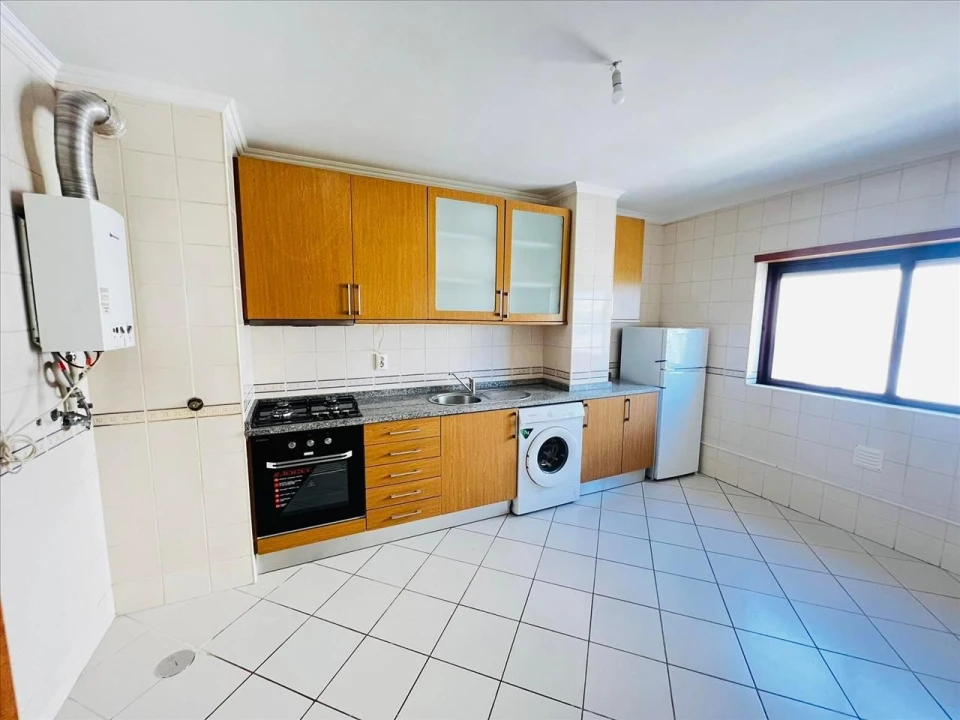 Apartamento T3 para Venda em O. Azeméis, Riba-Ul, Ul, Macinhata Seixa, Madail Foto 5