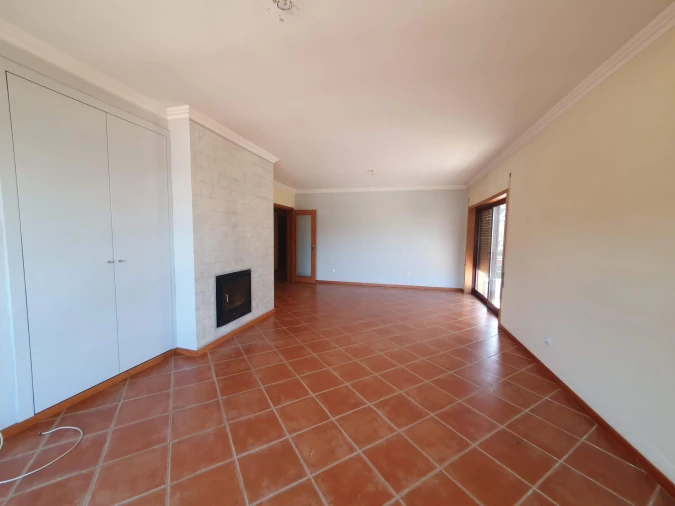 Apartamento T3 para Venda em O. Azeméis, Riba-Ul, Ul, Macinhata Seixa, Madail Foto 3