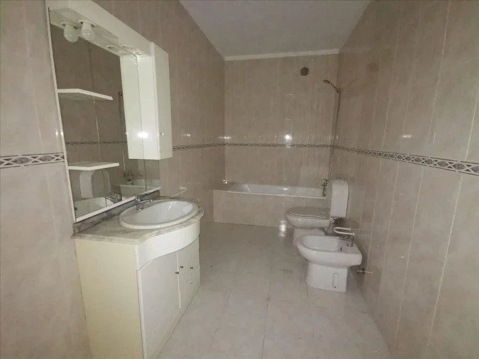 Apartamento T3 para Venda em Ferreiros e Gondizalves Foto 7