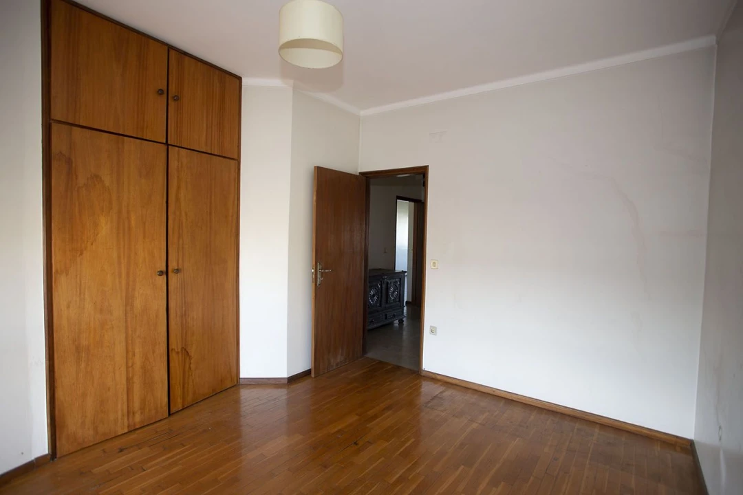Apartamento T3 para Venda em Braga (Maximinos, Sé e Cividade) Foto 7