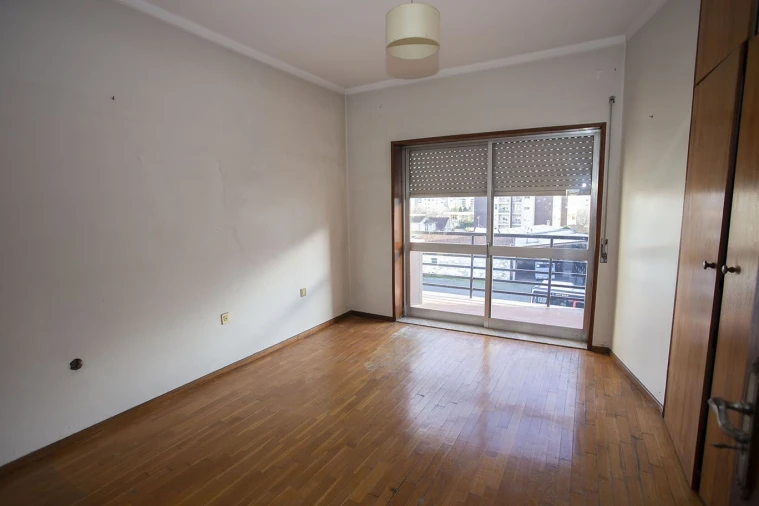 Apartamento T3 para Venda em Braga (Maximinos, Sé e Cividade) Foto 5
