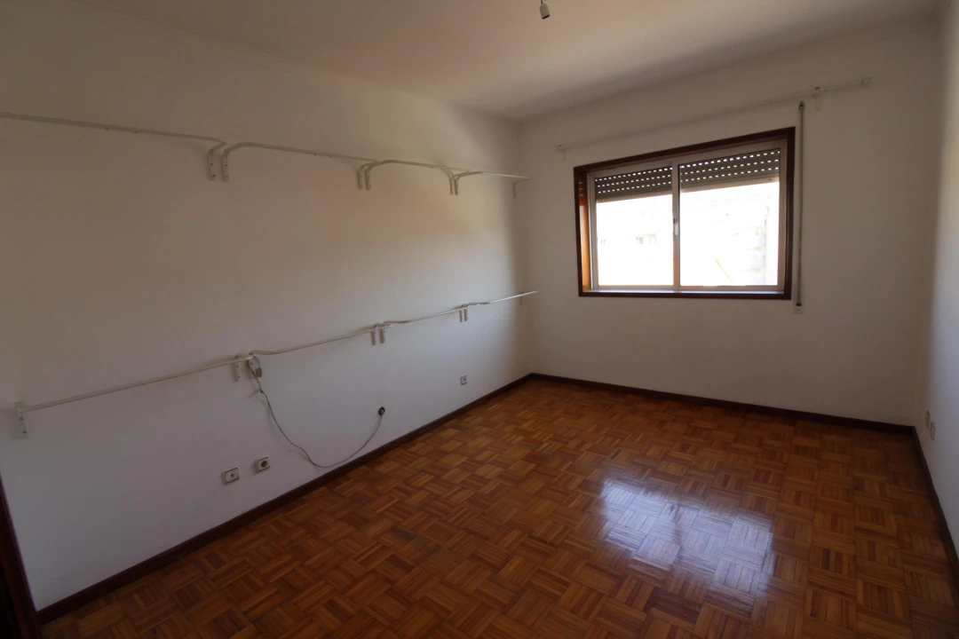 Apartamento T2 para Venda em São Vitor (Braga) Foto 8