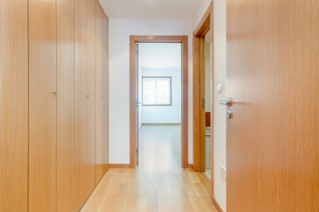 Apartamento T3 para Venda em Parque das Nações Foto 23