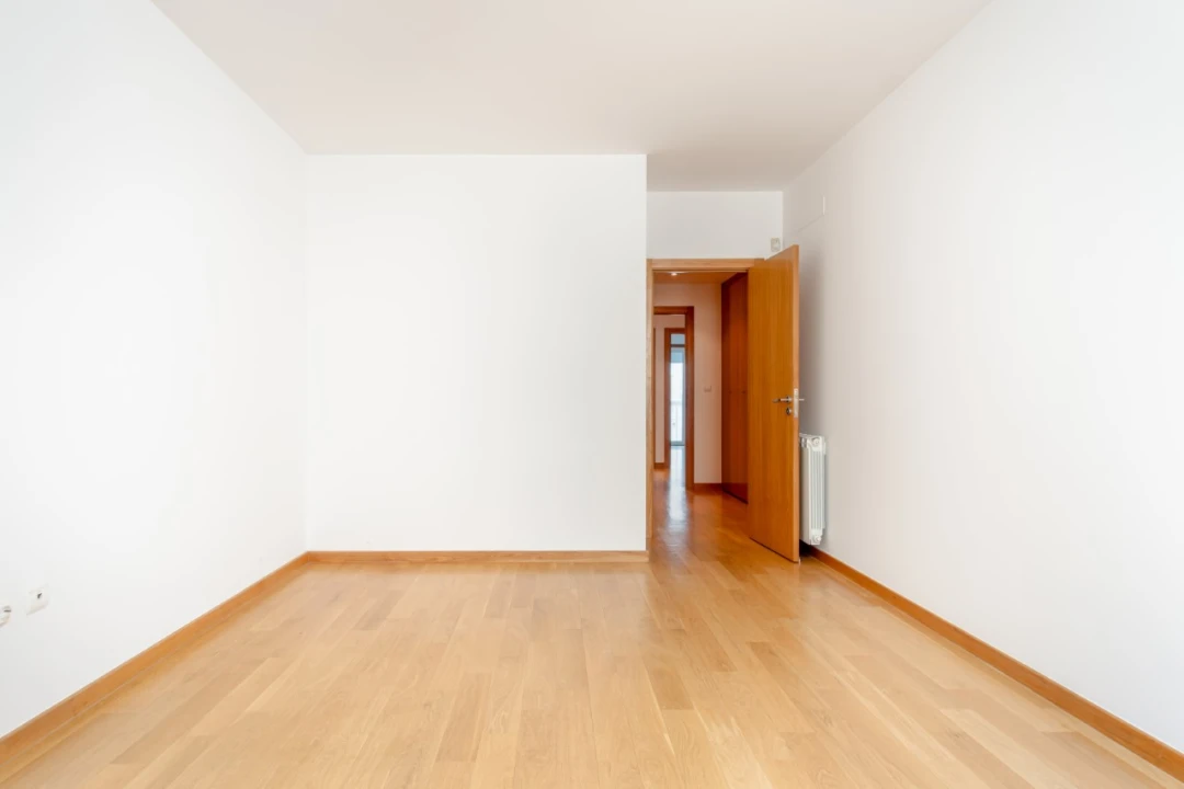 Apartamento T3 para Venda em Parque das Nações Foto 26