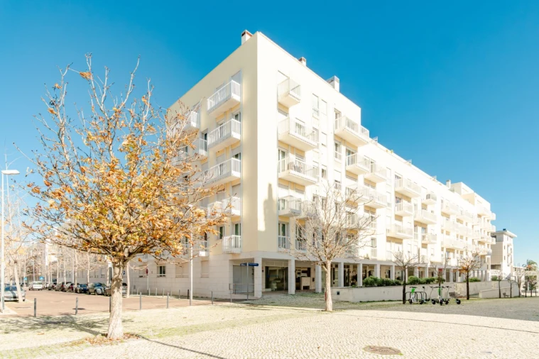 Apartamento T3 para Venda em Parque das Nações Foto 33