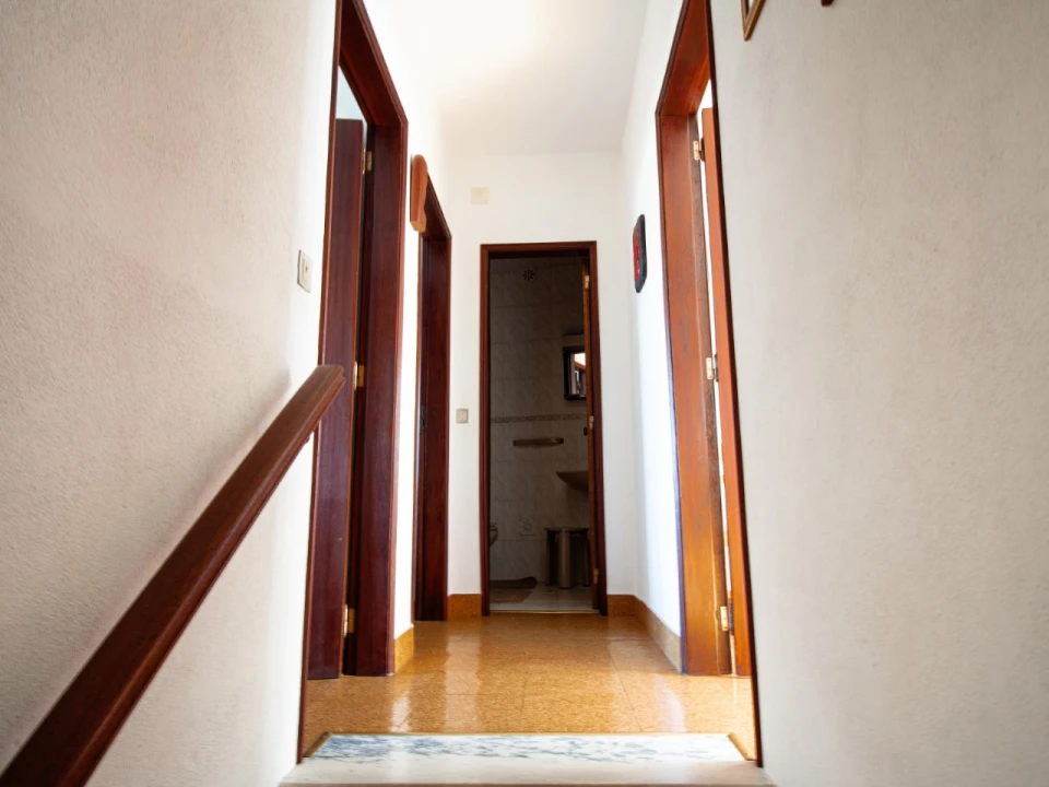 Moradia T3 para Venda em Sarzedas Foto 4