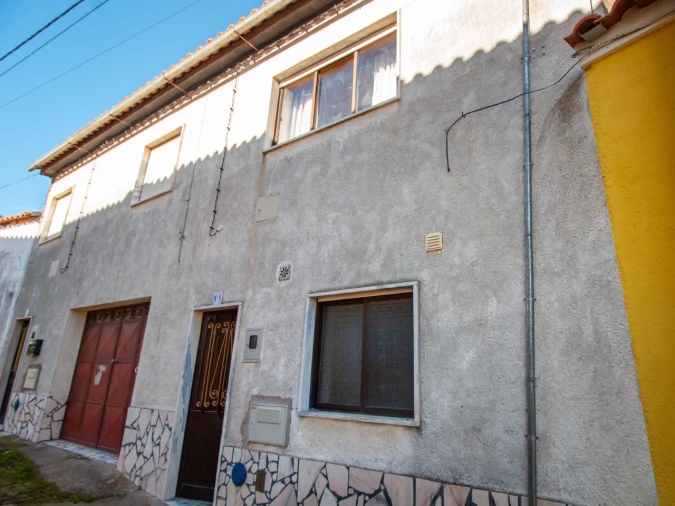 Moradia T3 para Venda em Sarzedas