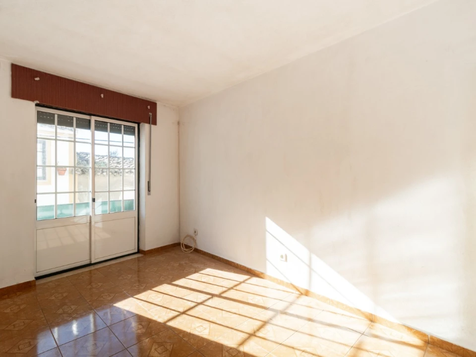 Moradia T3 para Venda em Fratel Foto 7