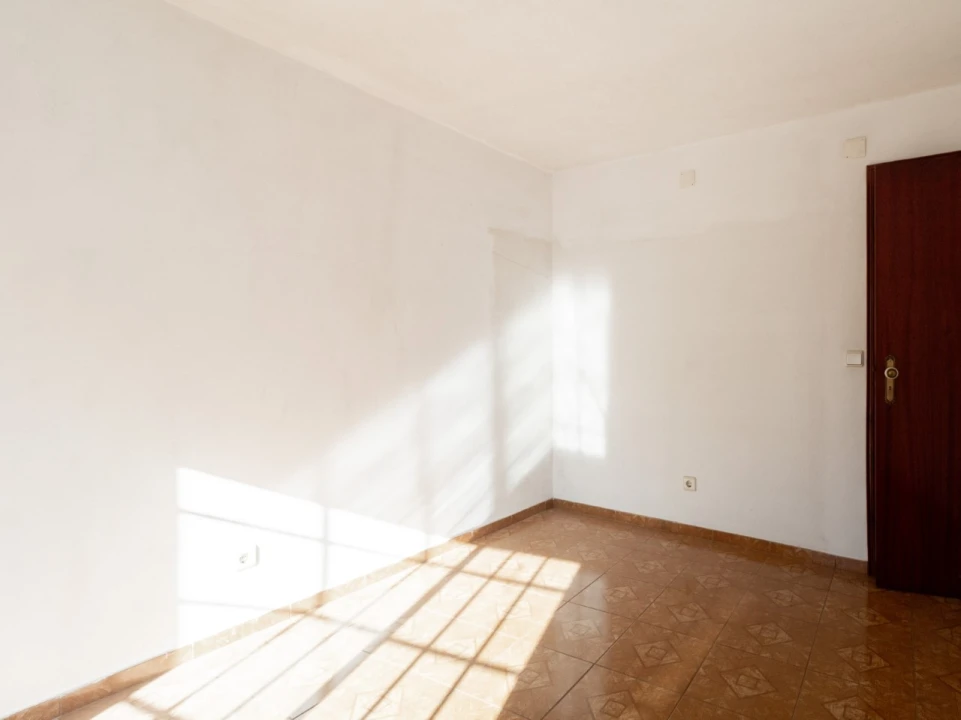 Moradia T3 para Venda em Fratel Foto 11