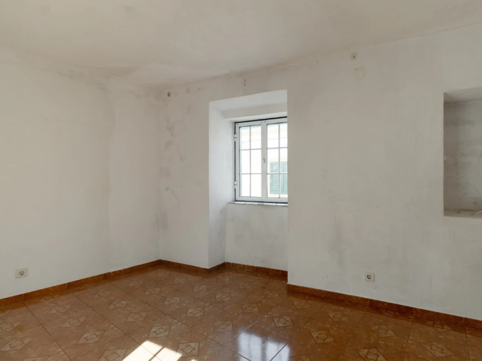 Moradia T3 para Venda em Fratel Foto 4