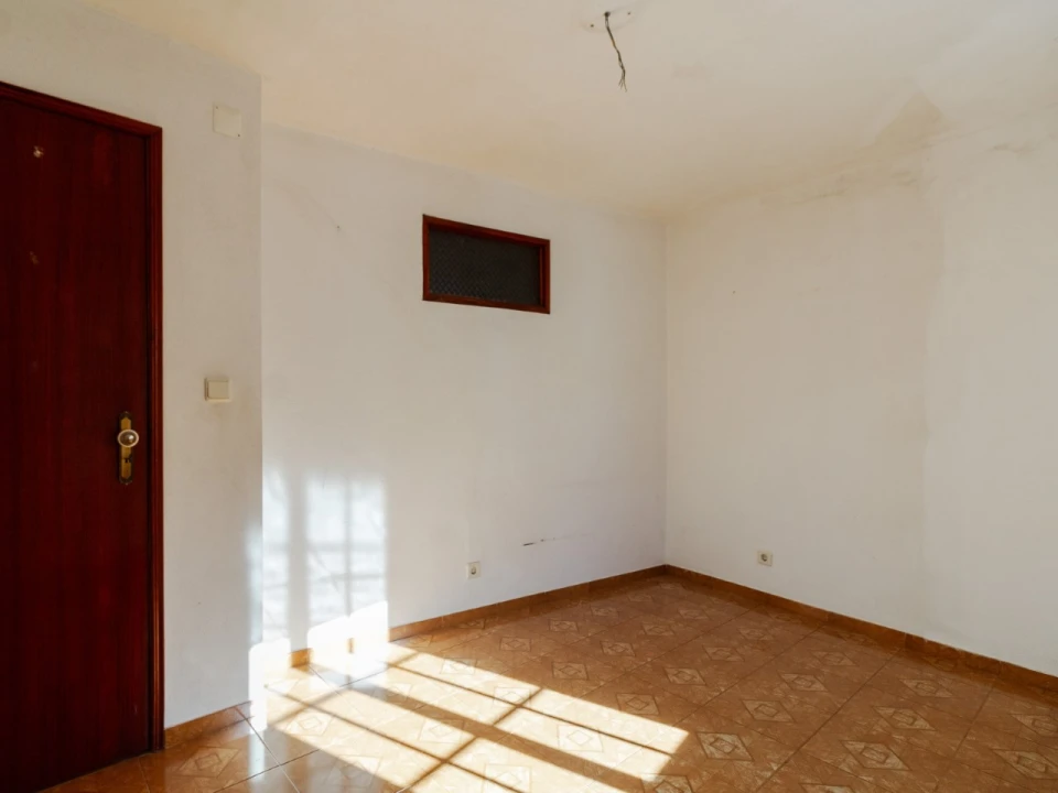 Moradia T3 para Venda em Fratel Foto 16