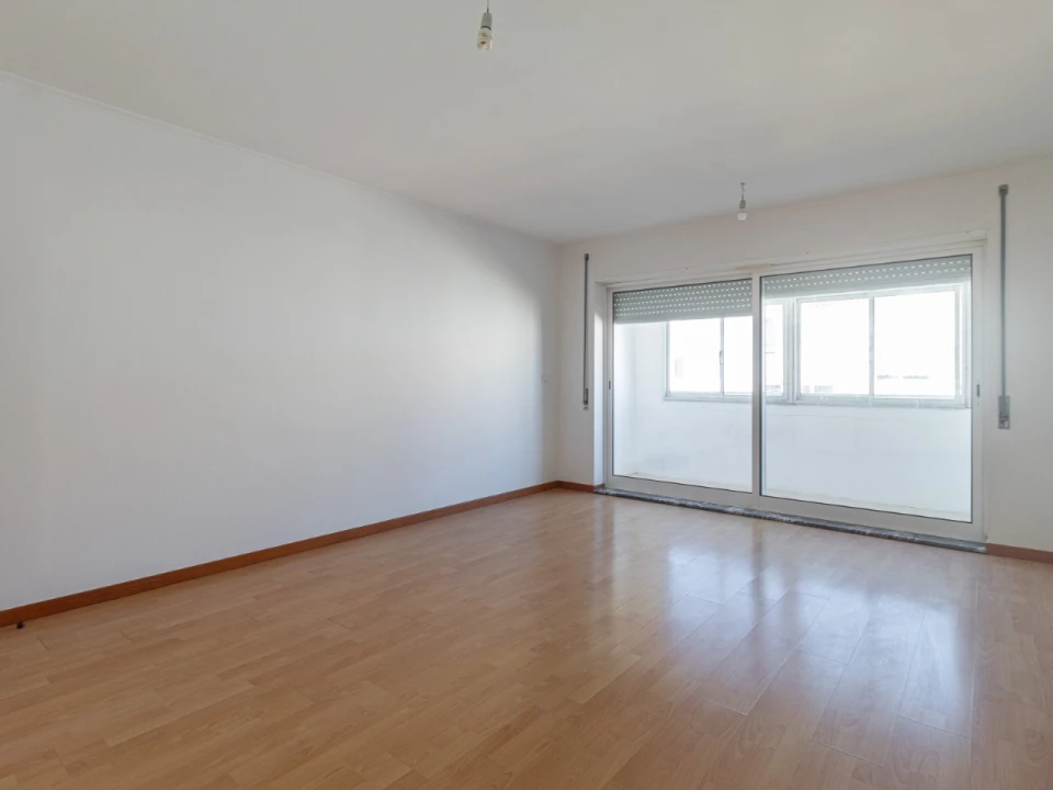 Apartamento T2 para Venda em Alhadas Foto 8