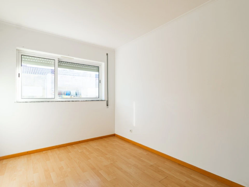 Apartamento T2 para Venda em Alhadas Foto 21